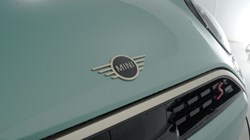 2025 (25) MINI COOPER 2.0 S Exclusive 3dr Auto 4620371
