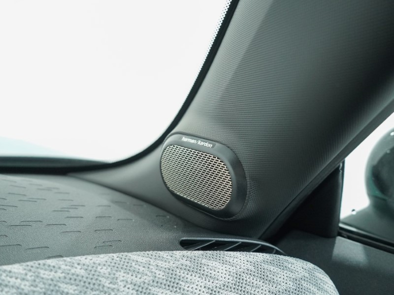 2025 (25) MINI COOPER 2.0 S Exclusive 3dr Auto 4620398