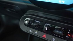 2025 (25) MINI COOPER 2.0 S Exclusive 3dr Auto 4620383