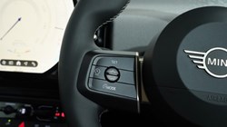 2025 (25) MINI COOPER 2.0 S Exclusive 3dr Auto 4620394