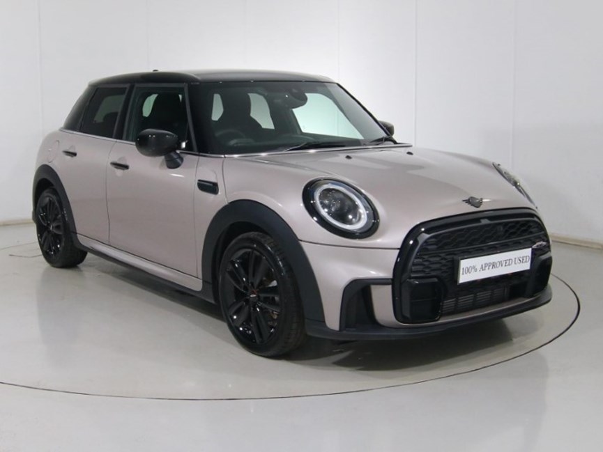 2023 (73) MINI HATCHBACK 1.5 Cooper Sport Premium 5dr Auto