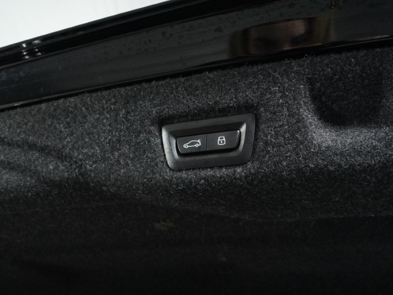 2025 (25) BMW 5 SERIES 520i M Sport 4dr Auto 4848520