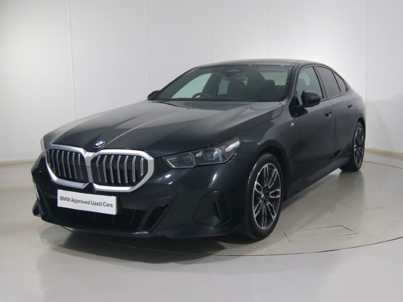 2025 (25) BMW 5 SERIES 520i M Sport 4dr Auto 4848557