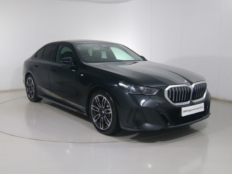 2025 (25) BMW 5 SERIES 520i M Sport 4dr Auto