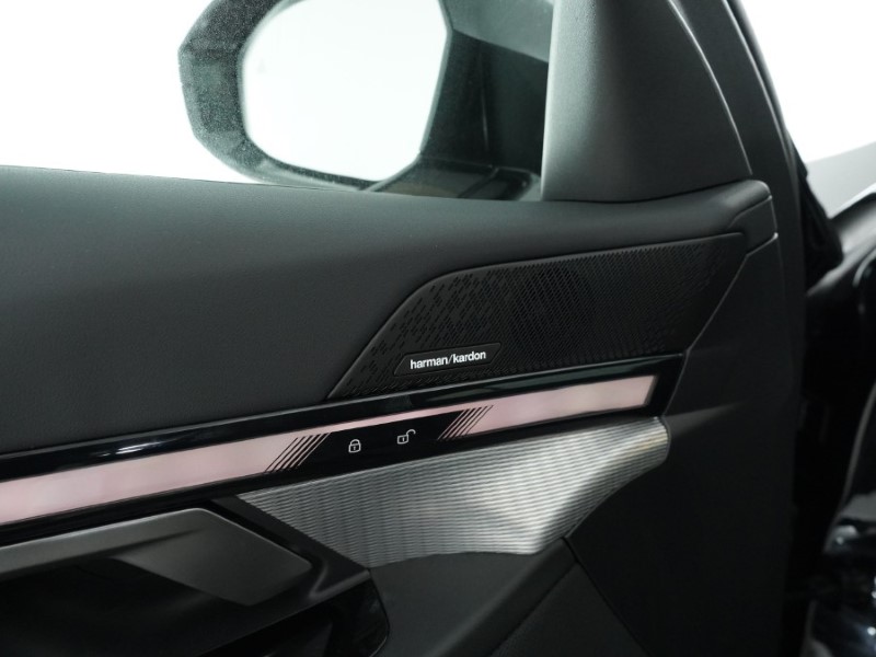 2025 (25) BMW 5 SERIES 520i M Sport 4dr Auto 4848532