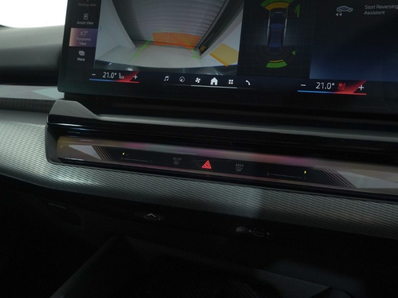 2025 (25) BMW 5 SERIES 520i M Sport 4dr Auto 4848554