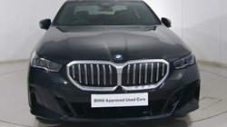 2025 (25) BMW 5 SERIES 520i M Sport 4dr Auto 4848556