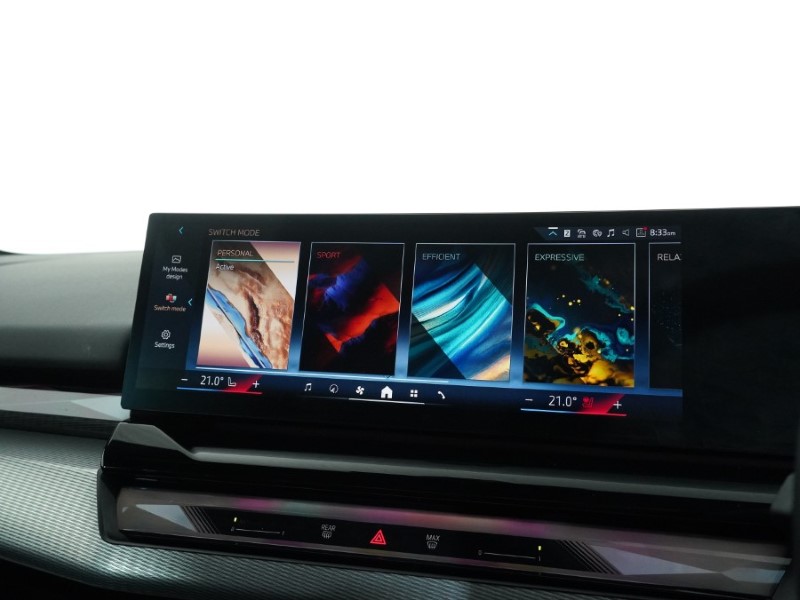 2025 (25) BMW 5 SERIES 520i M Sport 4dr Auto 4848546