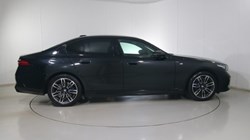 2025 (25) BMW 5 SERIES 520i M Sport 4dr Auto 4848562