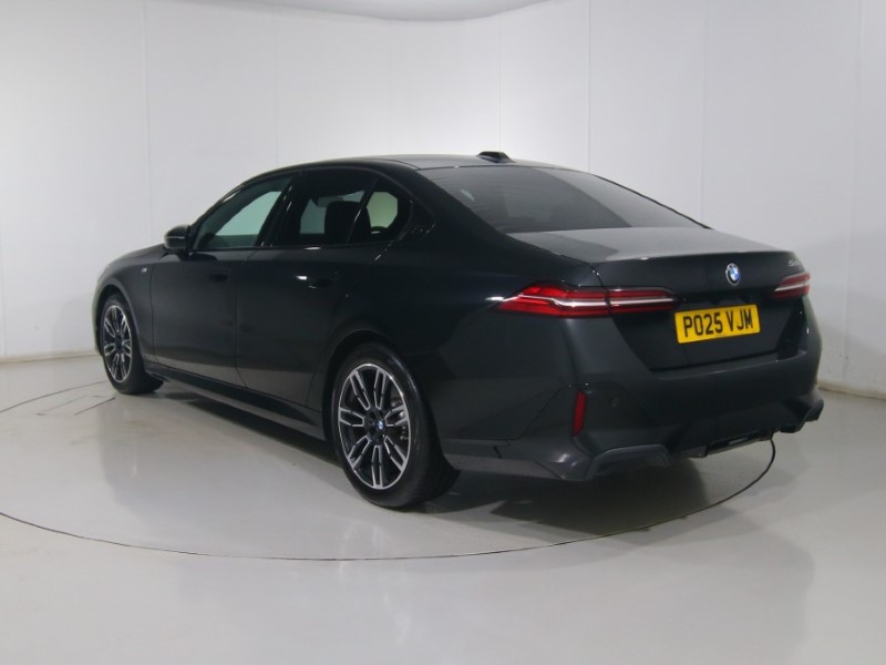 2025 (25) BMW 5 SERIES 520i M Sport 4dr Auto