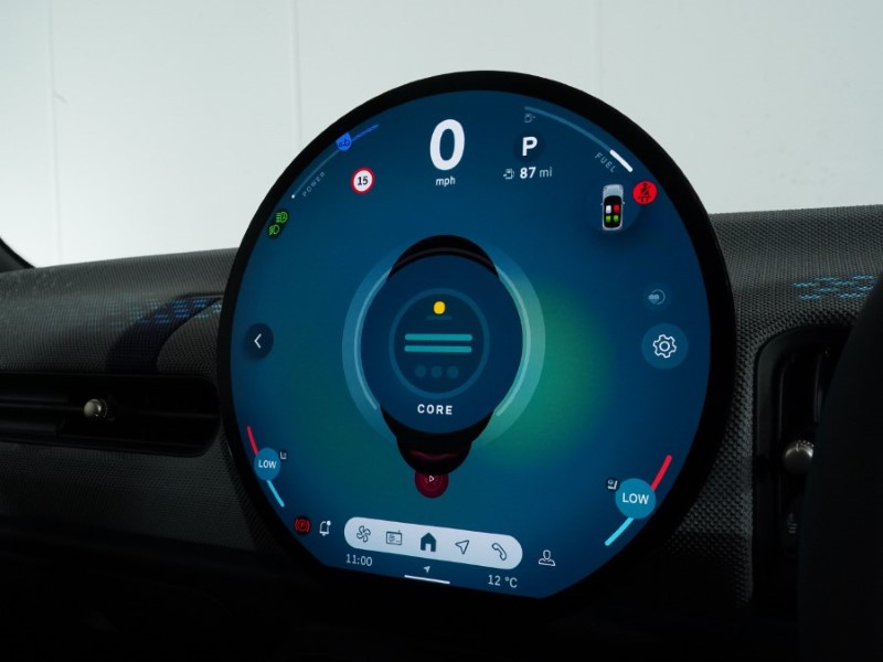 2025 (25) MINI COOPER 2.0 S Exclusive 3dr Auto 4620230