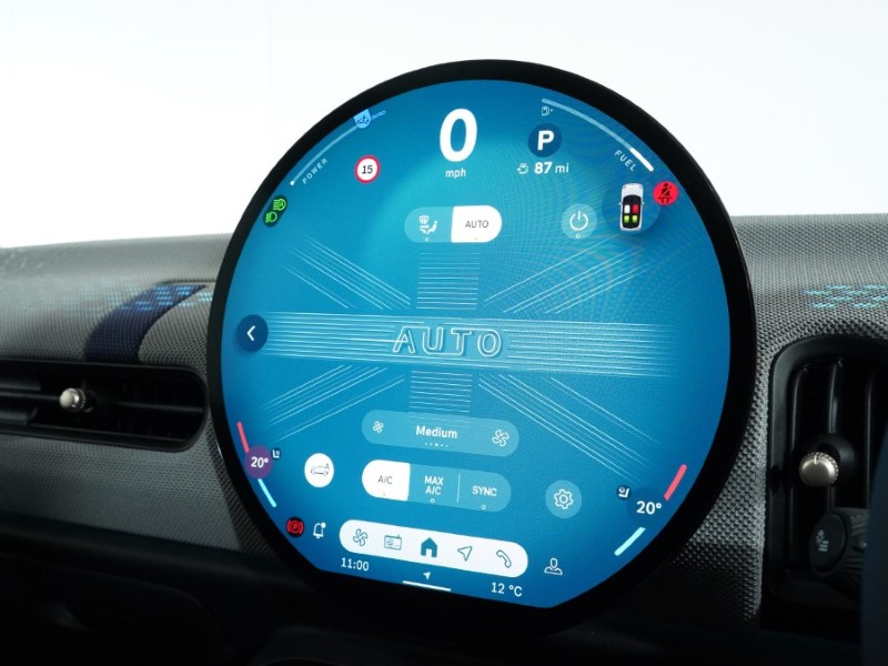 2025 (25) MINI COOPER 2.0 S Exclusive 3dr Auto 4620226