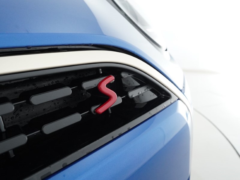 2025 (25) MINI COOPER 2.0 S Exclusive 3dr Auto 4620216