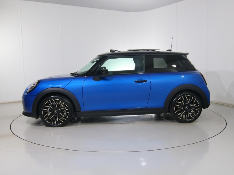 2025 (25) MINI COOPER 2.0 S Exclusive 3dr Auto 4620196