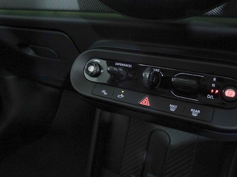 2025 (25) MINI COOPER 2.0 S Exclusive 3dr Auto 4620236