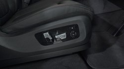 2025 (25) BMW X7 xDrive40d MHT M Sport 5dr Step Auto 4580842