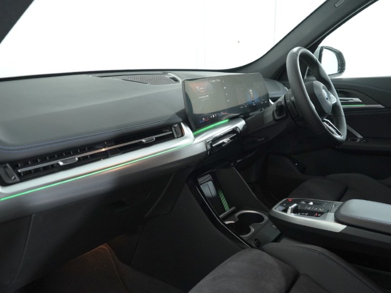 2025 (25) BMW iX1 150kW eDrive20 M Sport 65kWh 5dr Auto 4653678