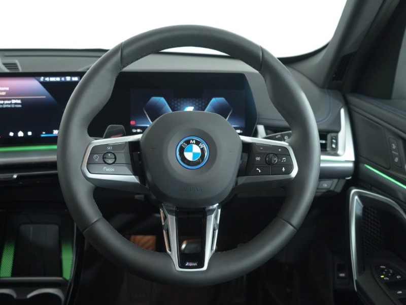 2025 (25) BMW iX1 150kW eDrive20 M Sport 65kWh 5dr Auto 4653672