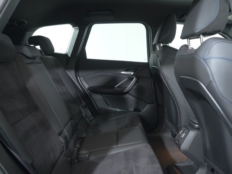 2025 (25) BMW iX1 150kW eDrive20 M Sport 65kWh 5dr Auto 4653671