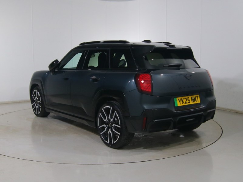 2025 (25) MINI ACEMAN 135kW E Classic [Level 2] 43kWh 5dr Auto 5017301
