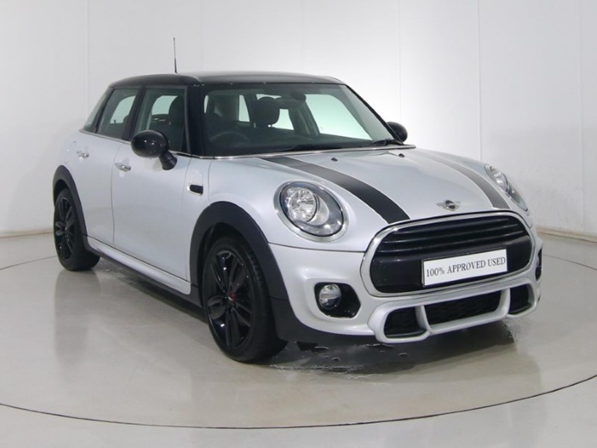 2018 (67) MINI HATCHBACK 1.5 Cooper 5dr