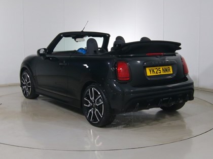 2025 (25) MINI COOPER 2.0 C Sport 2dr Auto