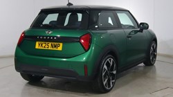 2025 (25) MINI COOPER 1.5 C Exclusive 3dr Auto 5017329