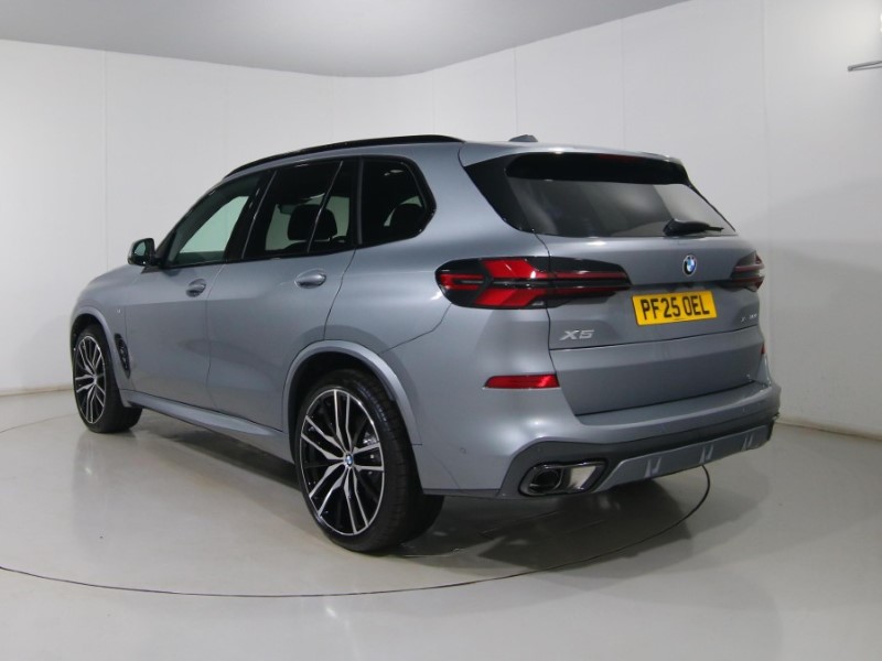 2025 (25) BMW X5 xDrive30d MHT M Sport 5dr Auto