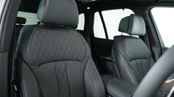 2025 (25) BMW X5 xDrive30d MHT M Sport 5dr Auto 4645156