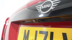 2021 (71) MINI HATCHBACK 1.5 Cooper Exclusive 5dr Auto 4479187