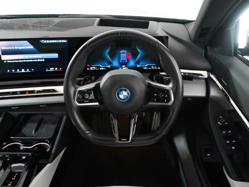 2024 (74) BMW 5 SERIES 530e M Sport Pro 4dr Auto 4518784