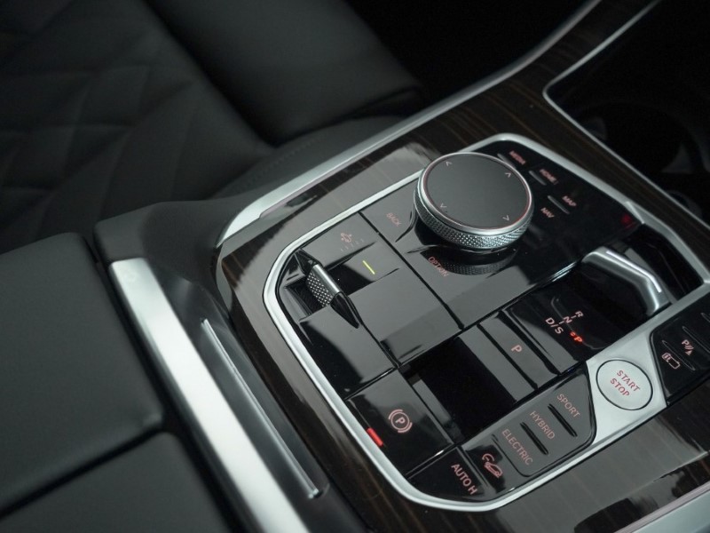 2025 (75) BMW X5 xDrive50e M Sport 5dr Auto 4617708