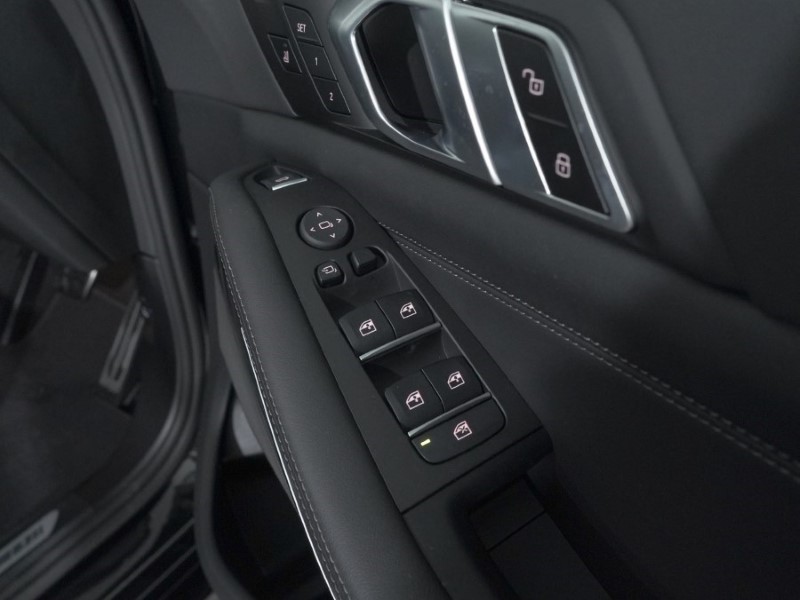 2025 (75) BMW X7 xDrive40d MHT M Sport 5dr Step Auto 4580890