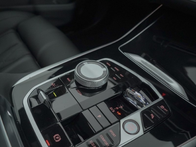 2025 (75) BMW X7 xDrive40d MHT M Sport 5dr Step Auto 4580868