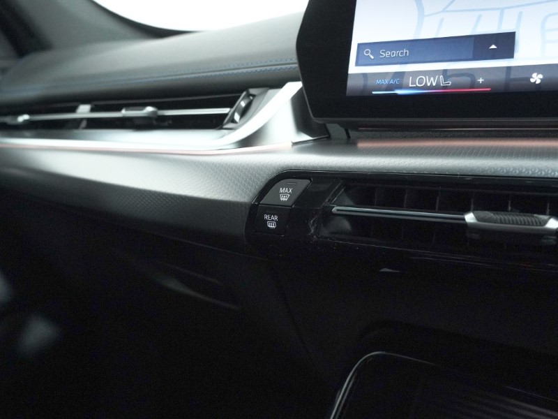 2025 (75) BMW iX1 150kW eDrive20 M Sport 65kWh 5dr Auto 4856875