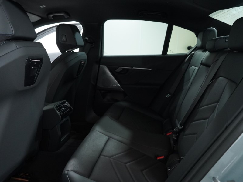 2025 (75) BMW I5 250kW eDrive40 M Sport 84kWh 4dr Auto 4772779