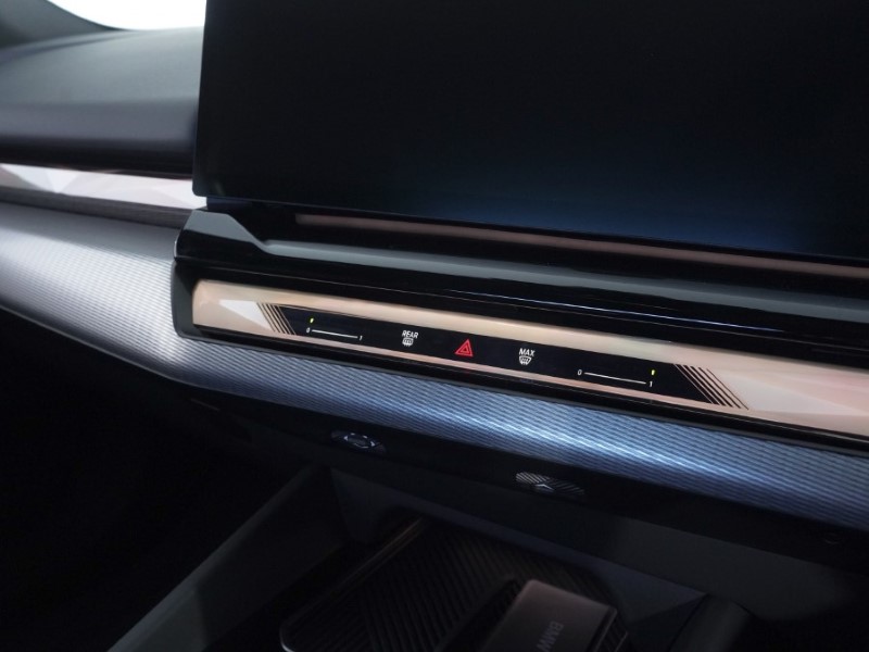 2025 (75) BMW I5 250kW eDrive40 M Sport 84kWh 4dr Auto 4772772