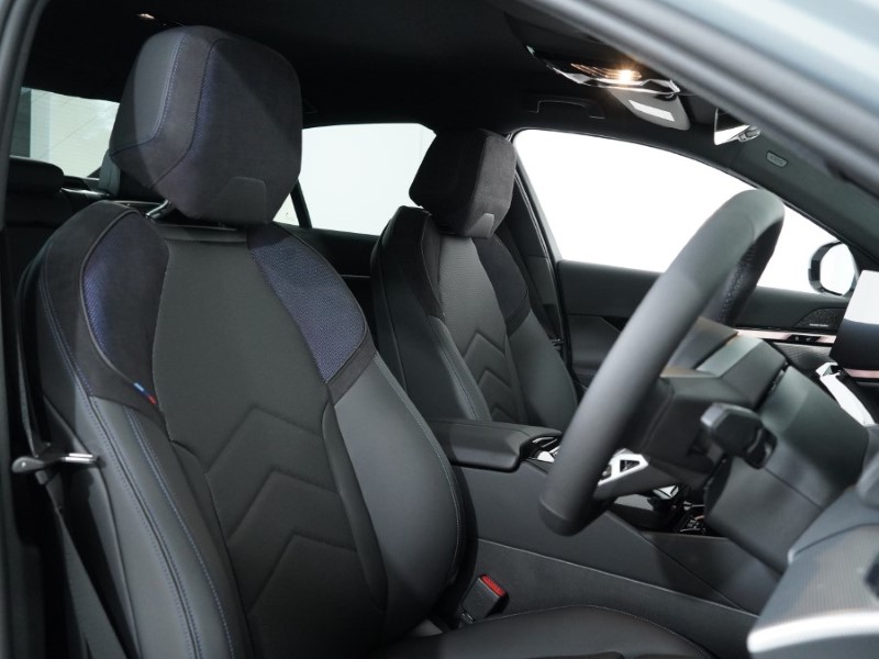 2025 (75) BMW I5 250kW eDrive40 M Sport 84kWh 4dr Auto 4772784