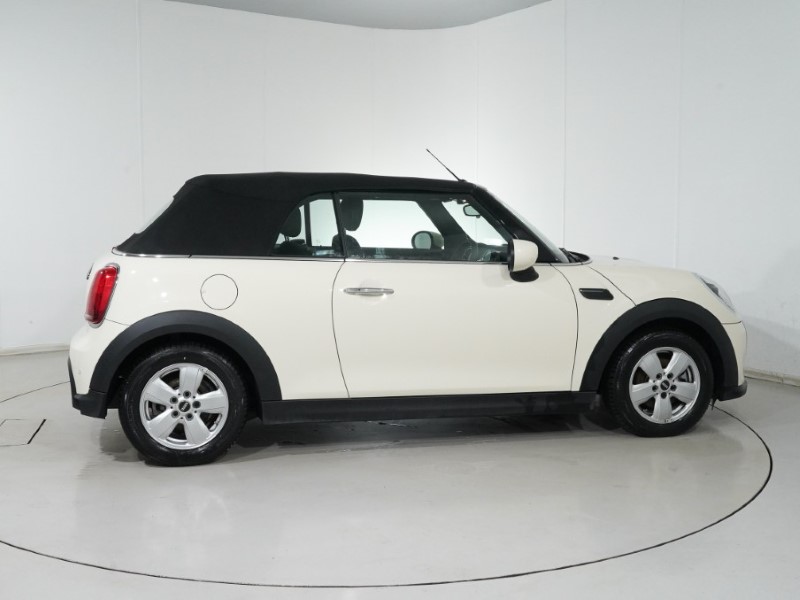 2022 (72) MINI CONVERTIBLE 1.5 Cooper Classic 2dr Auto 4562066