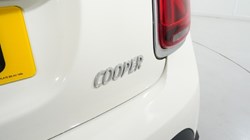 2022 (72) MINI CONVERTIBLE 1.5 Cooper Classic 2dr Auto 4562051