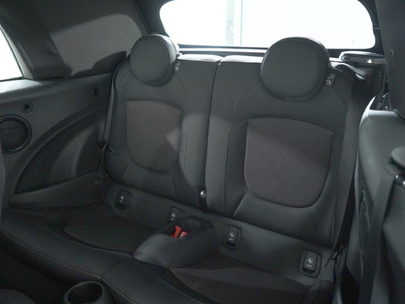 2022 (72) MINI CONVERTIBLE 1.5 Cooper Classic 2dr Auto 4562064