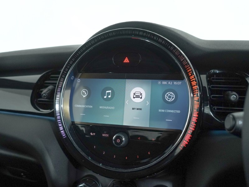 2022 (72) MINI CONVERTIBLE 1.5 Cooper Classic 2dr Auto 4562072
