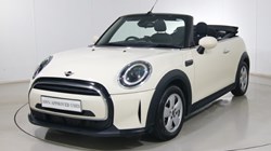 2022 (72) MINI CONVERTIBLE 1.5 Cooper Classic 2dr Auto 4562089