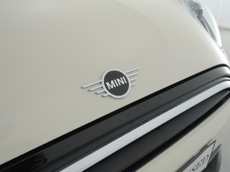 2022 (72) MINI CONVERTIBLE 1.5 Cooper Classic 2dr Auto 4562062