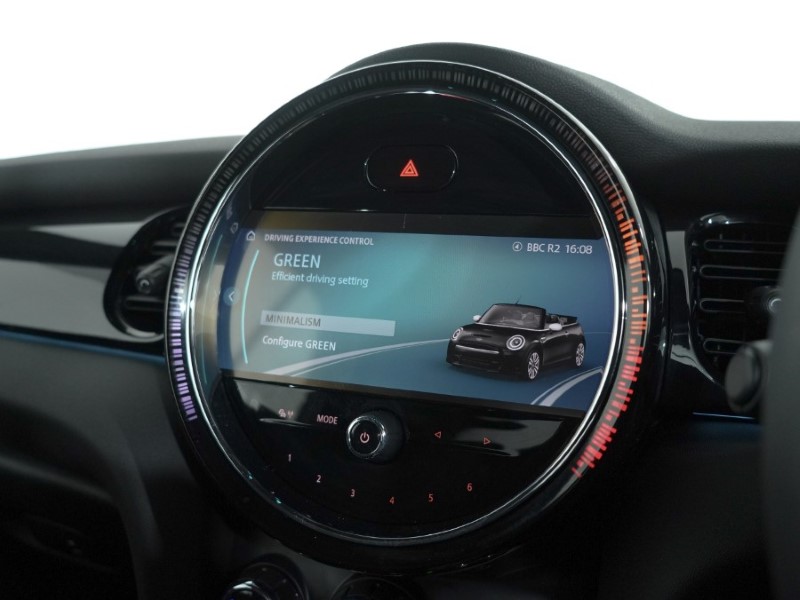 2022 (72) MINI CONVERTIBLE 1.5 Cooper Classic 2dr Auto 4562079