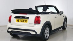 2022 (72) MINI CONVERTIBLE 1.5 Cooper Classic 2dr Auto 4562093