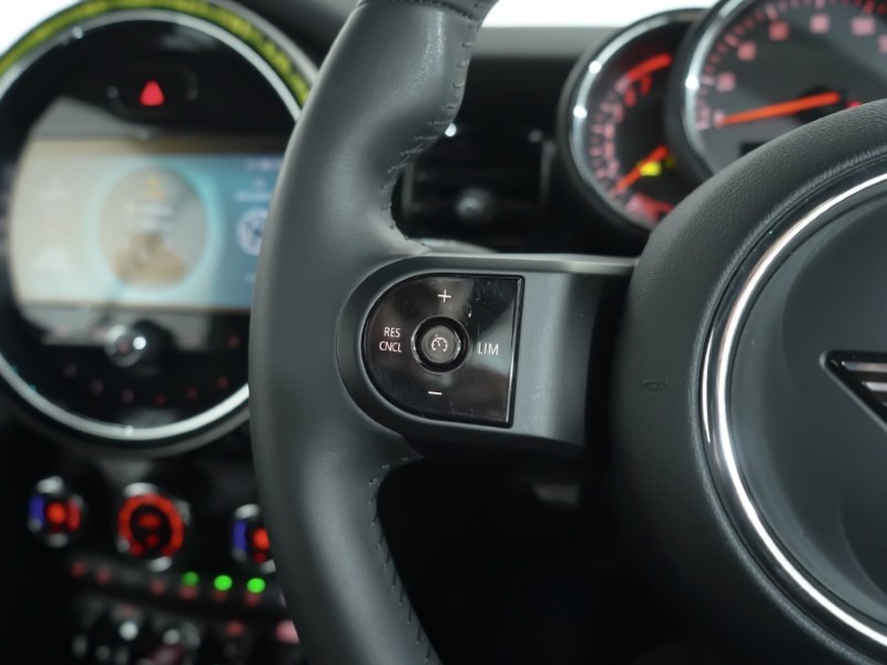 2022 (72) MINI CONVERTIBLE 1.5 Cooper Classic 2dr Auto 4562083