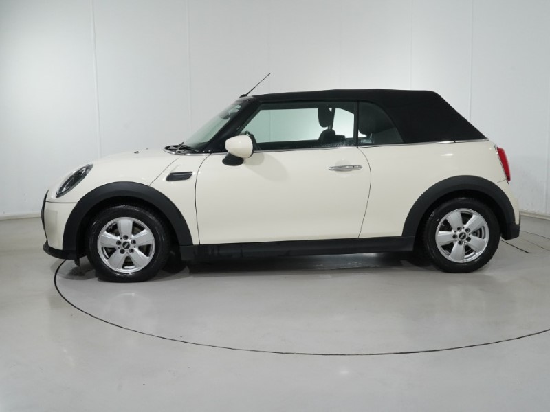 2022 (72) MINI CONVERTIBLE 1.5 Cooper Classic 2dr Auto 4562069