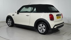 2022 (72) MINI CONVERTIBLE 1.5 Cooper Classic 2dr Auto 4562070