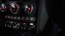 2022 (72) MINI CONVERTIBLE 1.5 Cooper Classic 2dr Auto 4562076